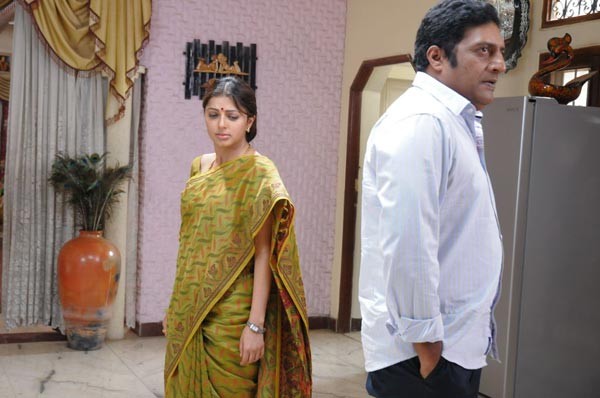 Bhumika,Prakash Raj New Movie Stills - 48 / 85 photos